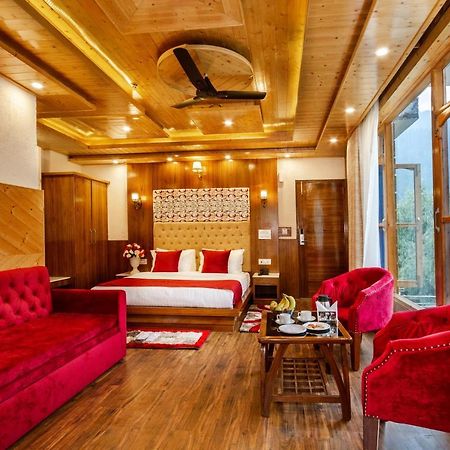 Suryansh Regency Manali Centrally Heated Air Cooled With Private Balconies Manāli Exteriör bild
