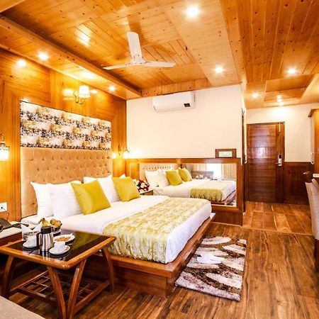 Suryansh Regency Manali Centrally Heated Air Cooled With Private Balconies Manāli Exteriör bild