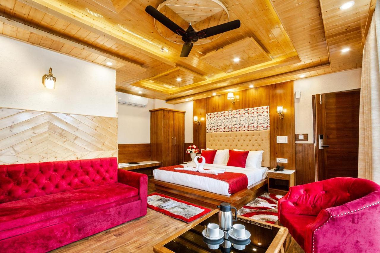 Suryansh Regency Manali Centrally Heated Air Cooled With Private Balconies Manāli Exteriör bild