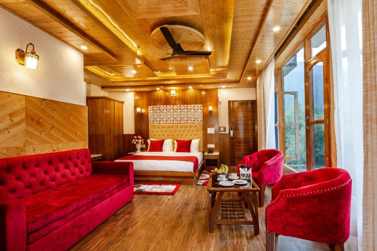 Suryansh Regency Manali Centrally Heated Air Cooled With Private Balconies Manāli Exteriör bild