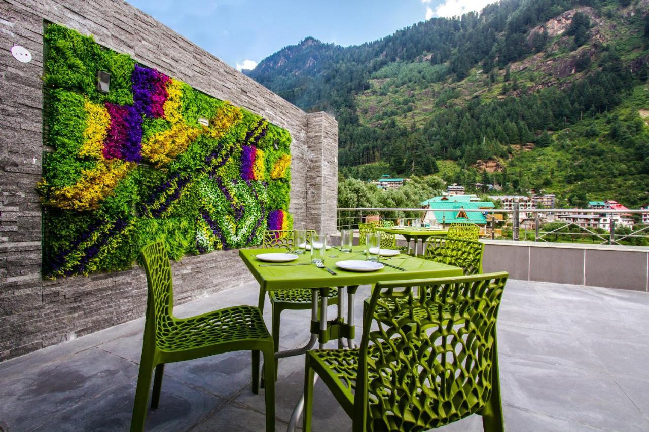 Suryansh Regency Manali Centrally Heated Air Cooled With Private Balconies Manāli Exteriör bild