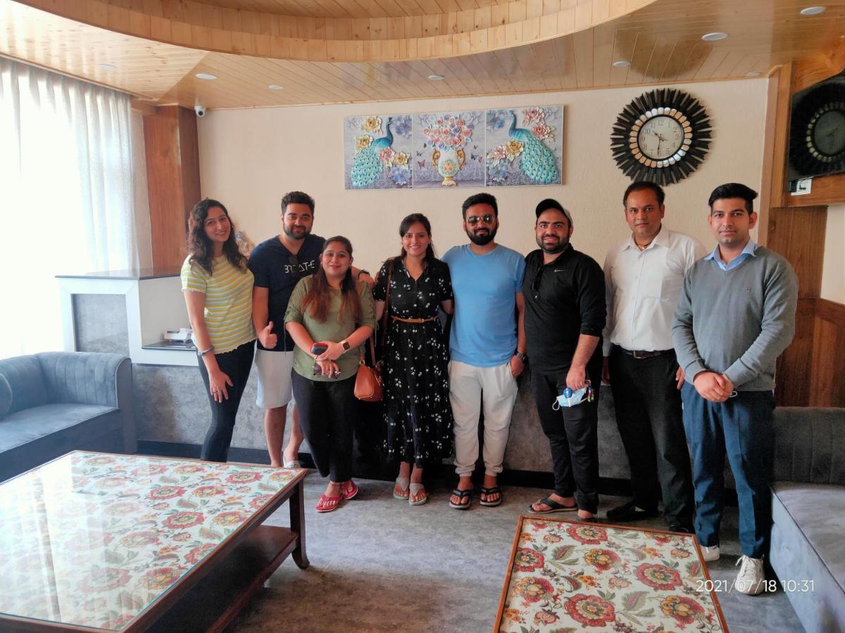 Suryansh Regency Manali Centrally Heated Air Cooled With Private Balconies Manāli Exteriör bild