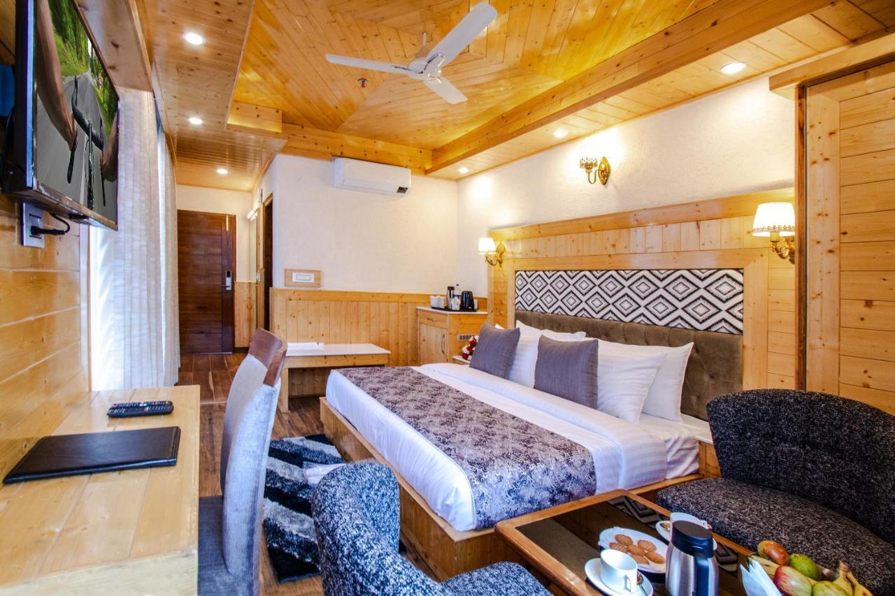 Suryansh Regency Manali Centrally Heated Air Cooled With Private Balconies Manāli Exteriör bild