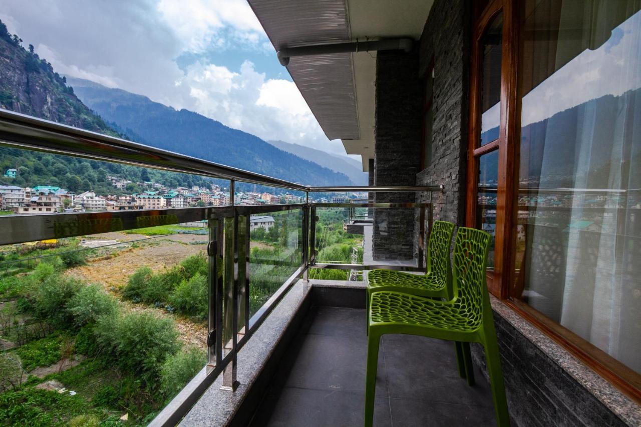 Suryansh Regency Manali Centrally Heated Air Cooled With Private Balconies Manāli Exteriör bild